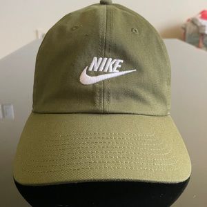 Nike Heritage86 Adjustable Hat